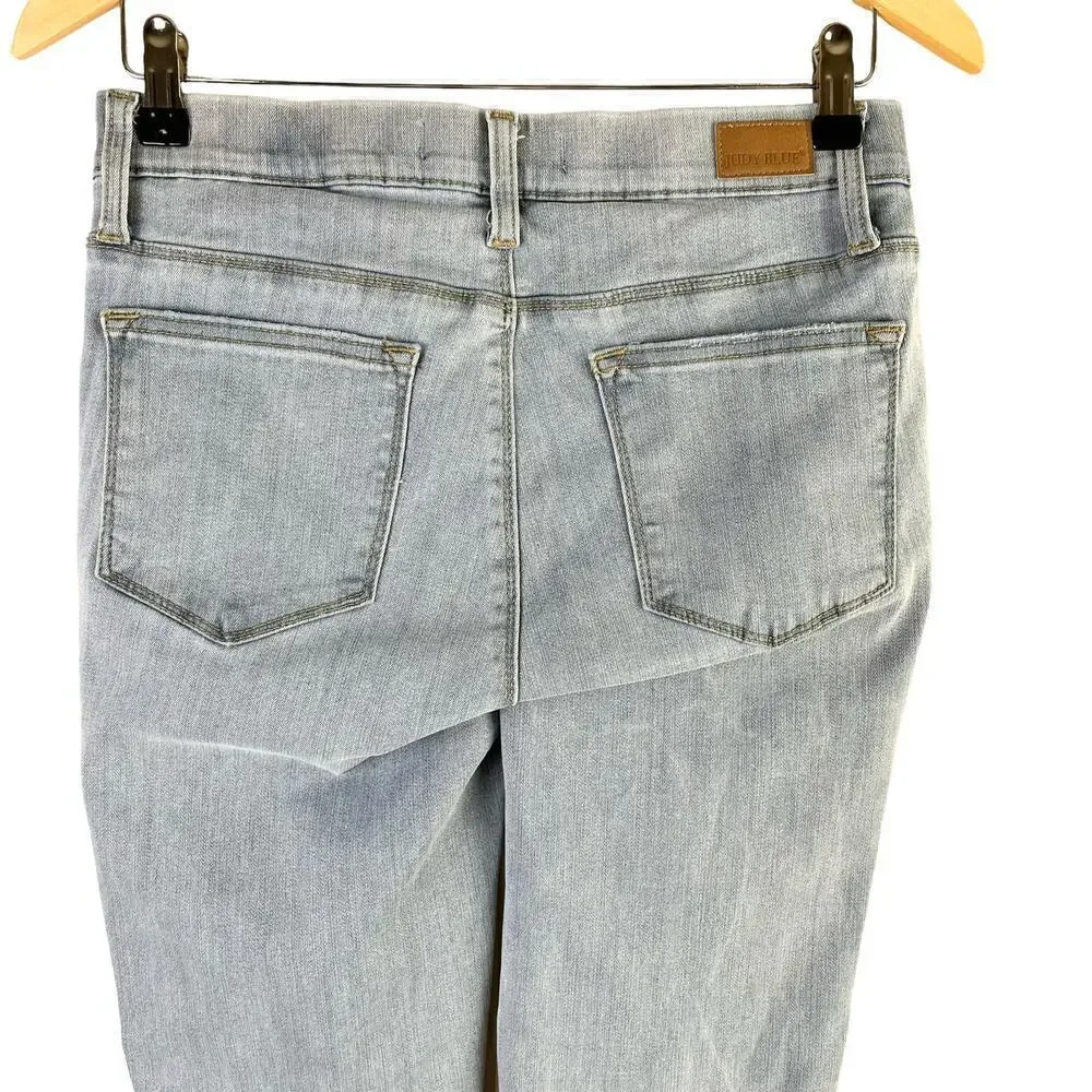 Judy Blue Pull-On Skinny Fit Jeans in Light Blue Wash, Size 7/28 - Picture 8 of 10
